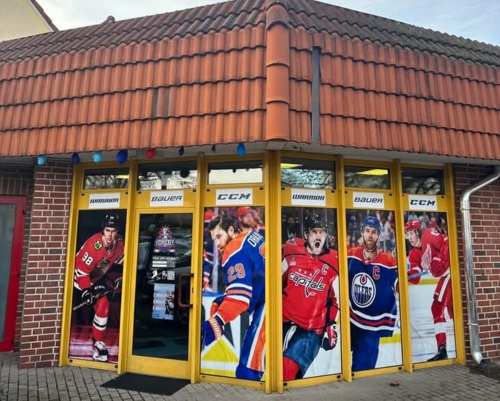 JM Eishockey eröffnet Geschäft im Maxicenter in Hamm